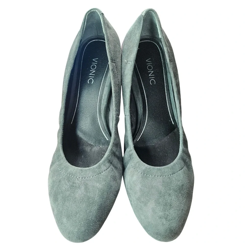 Vionic Camden Wedge Pumps Womens 7.5 Grey Suede Comfort Round Toe